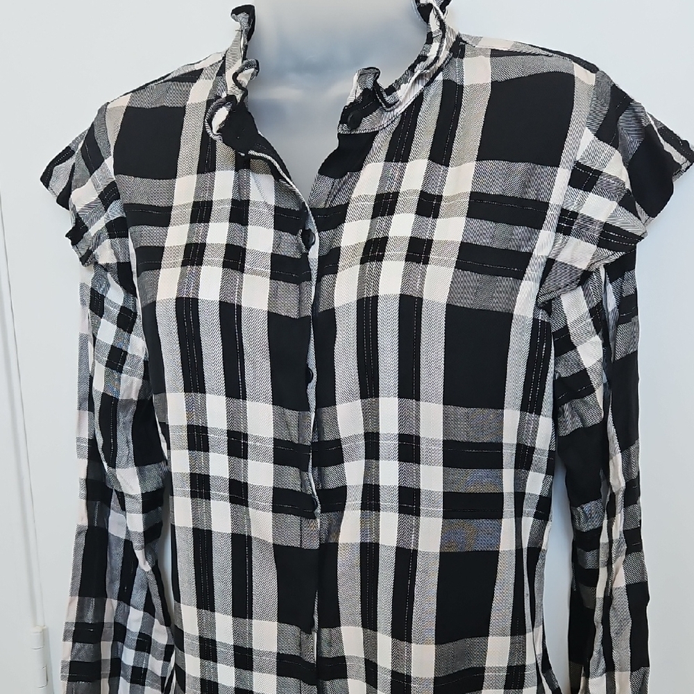 NWT Sanctuary Black and Off White Plaid Button Down Shirt